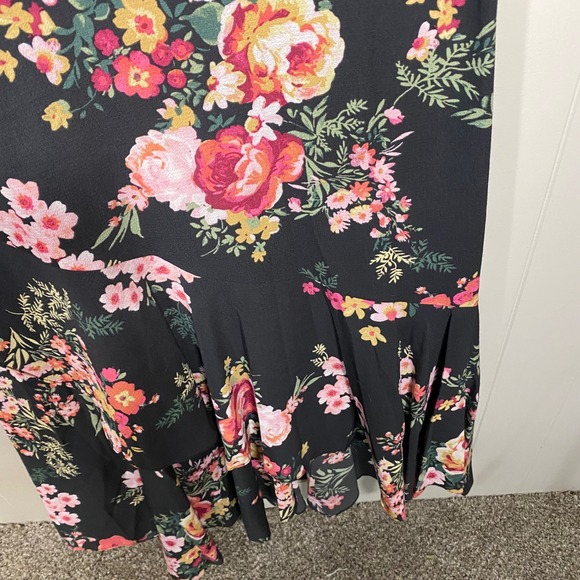NWT Julia Jordan Black Floral Maxi Dress Size 12 Flutter Sleeve V-Neck - Picture 8 of 16